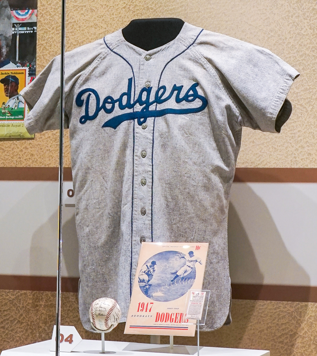 dodger uniforms over the years