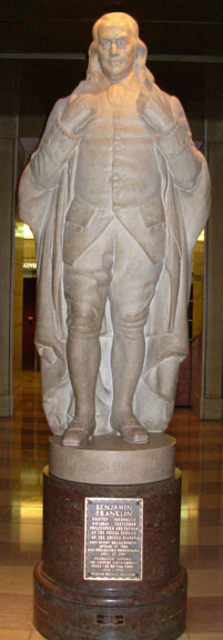 Front of Ben Franklin statue before treatment