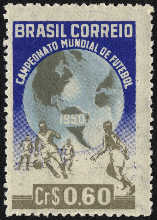 Timbre 60 centavos Globe et joueurs de football