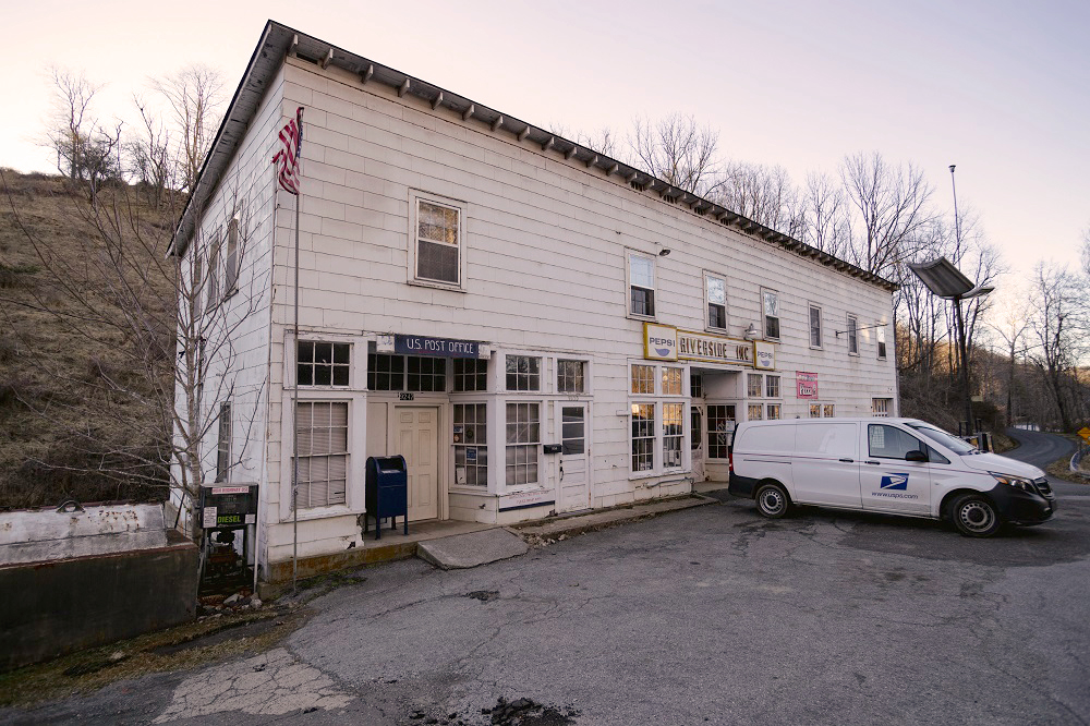 Crumpler, North Carolina Post Office